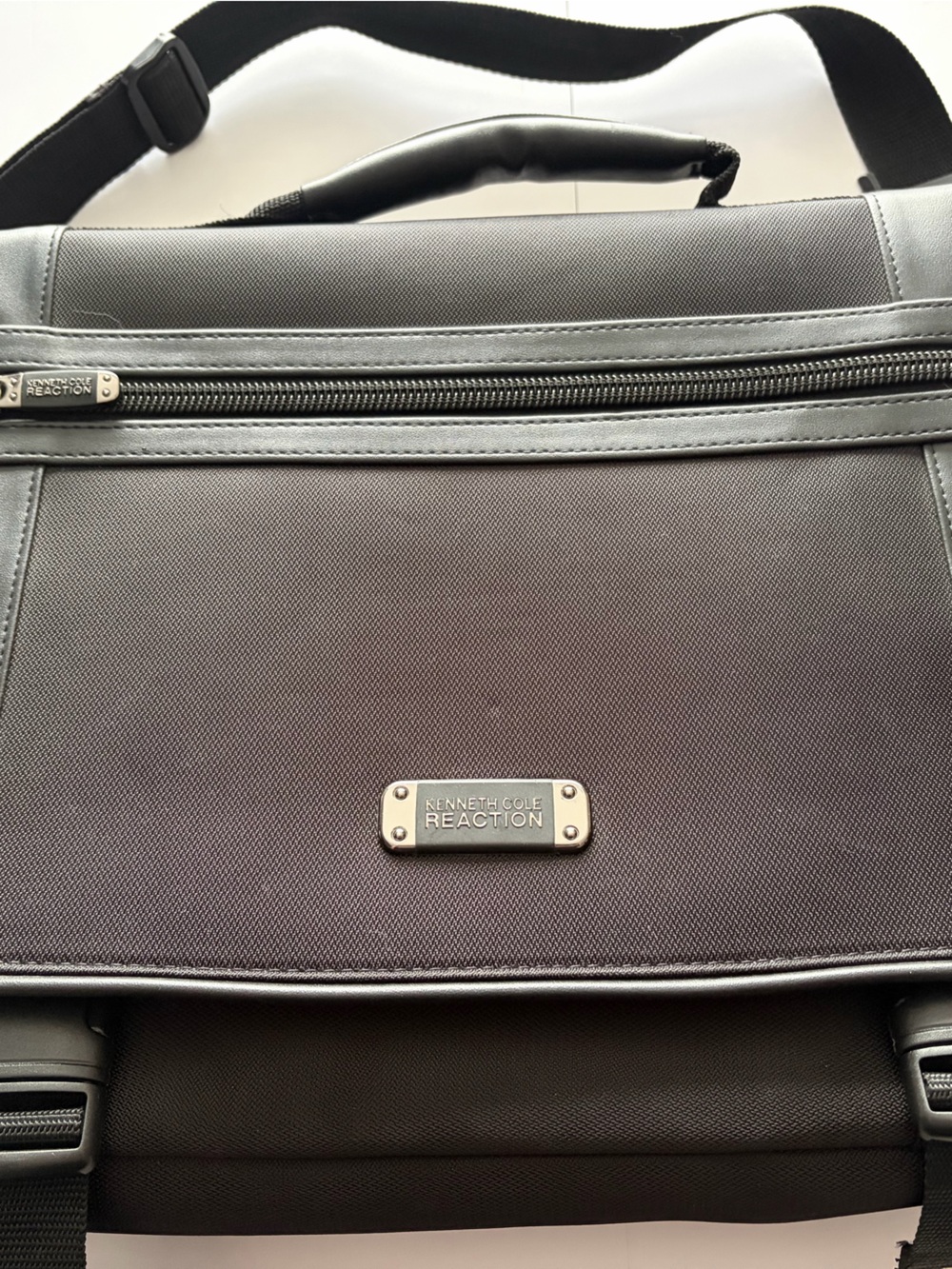 Kenneth Cole Reaction Black Laptop Briefcase with Silver Logo Plate